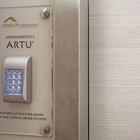 Camelot Appartamenti - Business E Holiday Сан-Мартіно-Буон-Альберґо Екстер'єр фото