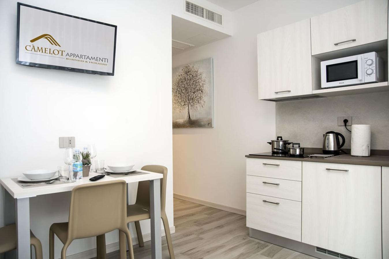Camelot Appartamenti - Business E Holiday Сан-Мартіно-Буон-Альберґо Екстер'єр фото