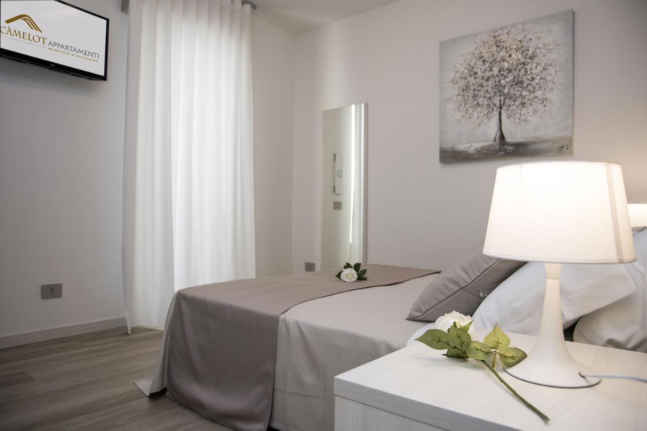 Camelot Appartamenti - Business E Holiday Сан-Мартіно-Буон-Альберґо Екстер'єр фото