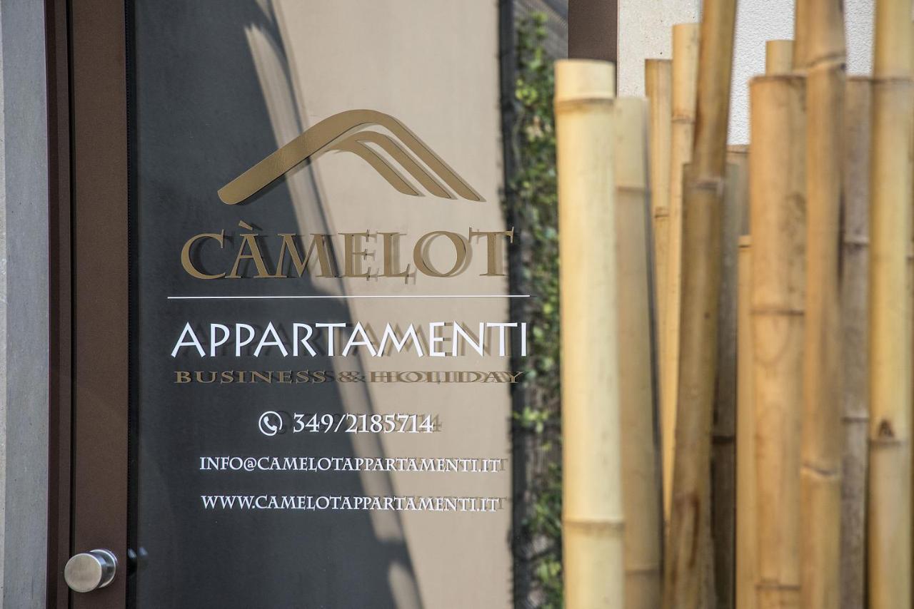 Camelot Appartamenti - Business E Holiday Сан-Мартіно-Буон-Альберґо Екстер'єр фото