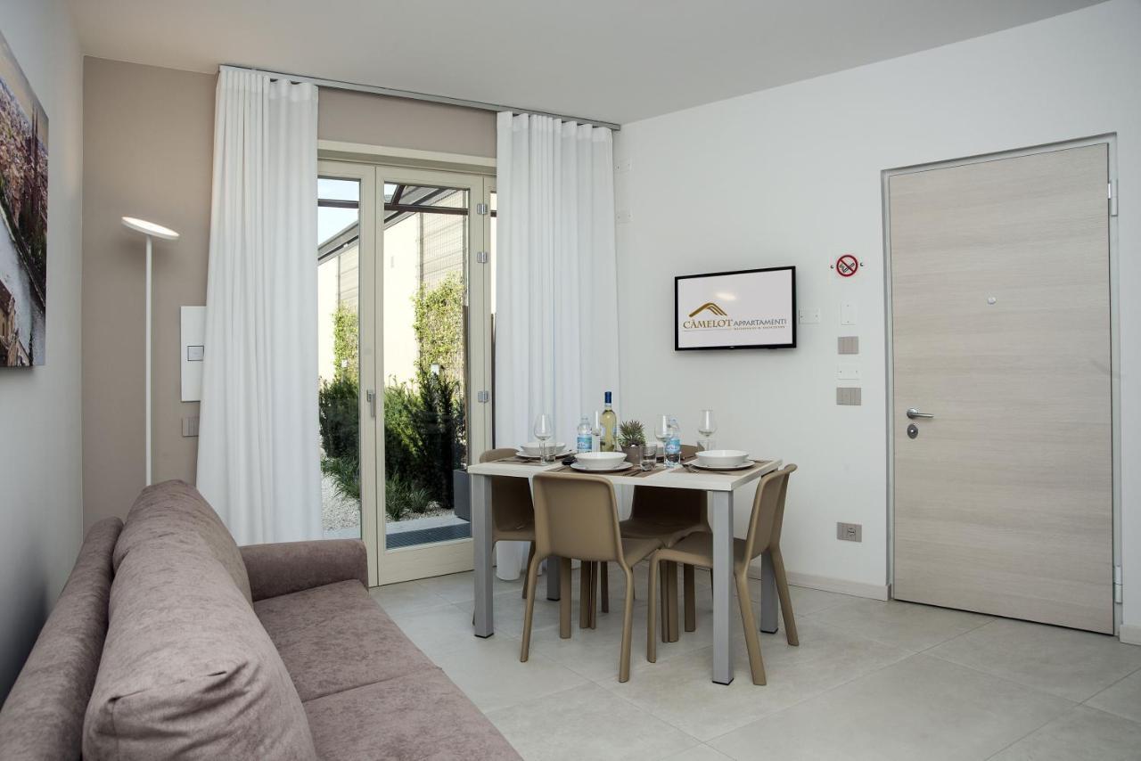 Camelot Appartamenti - Business E Holiday Сан-Мартіно-Буон-Альберґо Екстер'єр фото