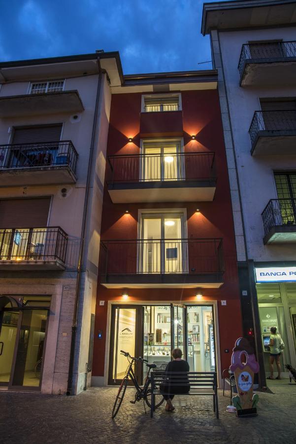 Camelot Appartamenti - Business E Holiday Сан-Мартіно-Буон-Альберґо Екстер'єр фото